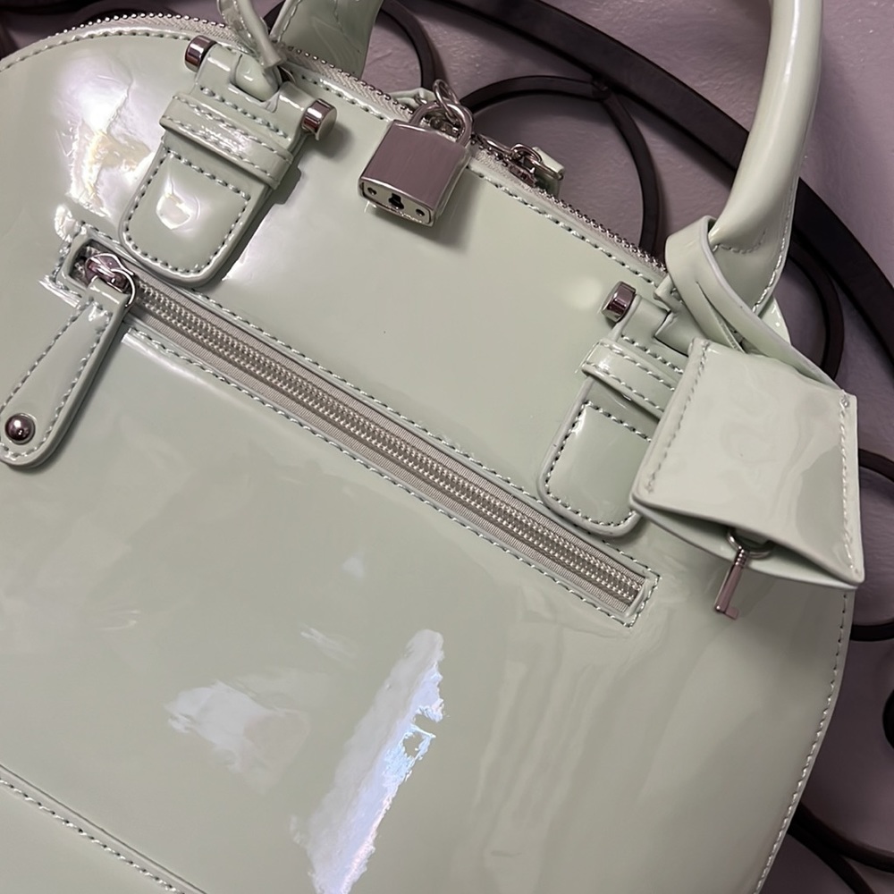 JustFab Handbag - Picture 4 of 7